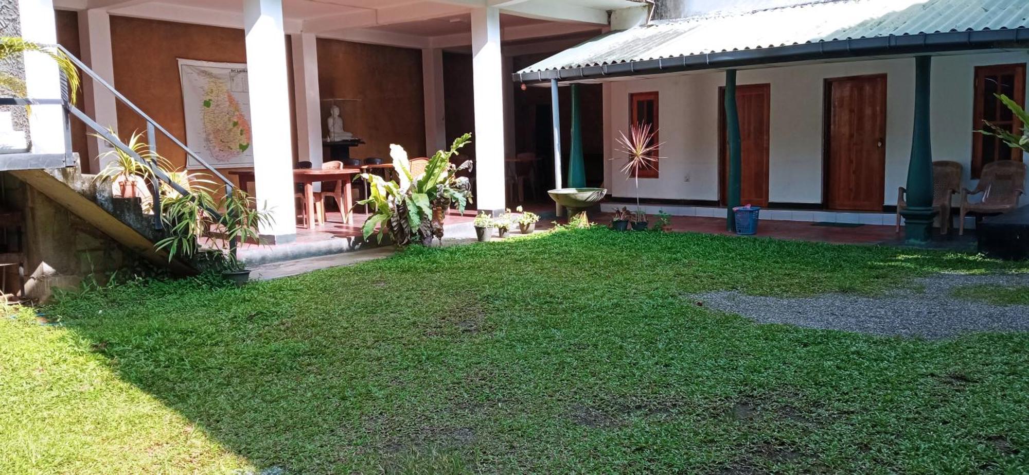 A4 Villas Udawalawe Luaran gambar